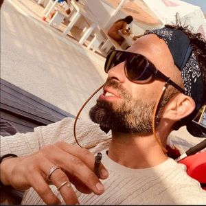 Meet your Posher, David